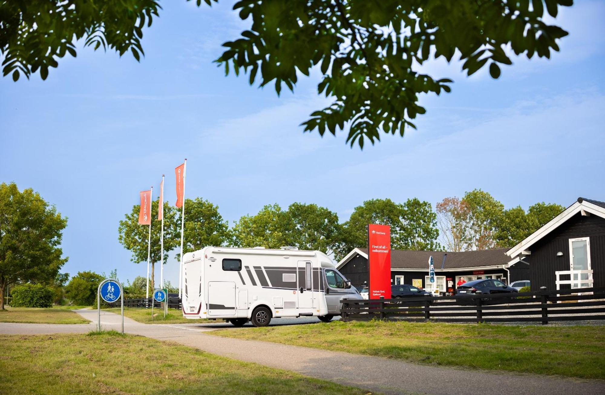 First Camp Holbaek Fjord Hotel Екстериор снимка
