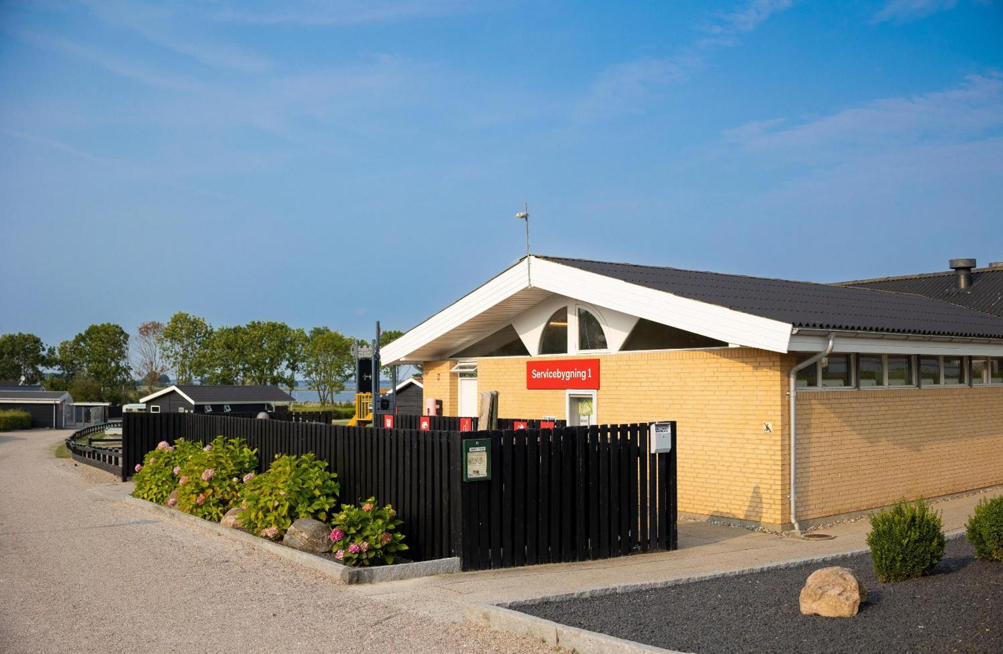 First Camp Holbaek Fjord Hotel Екстериор снимка